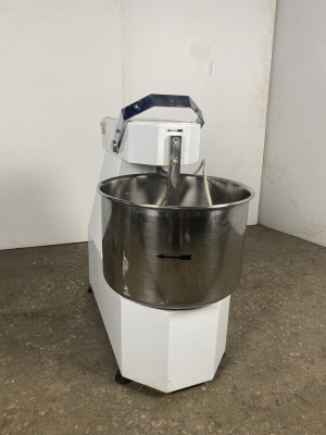 Миксер спиральный  Avancini  SP 20 E.,2553